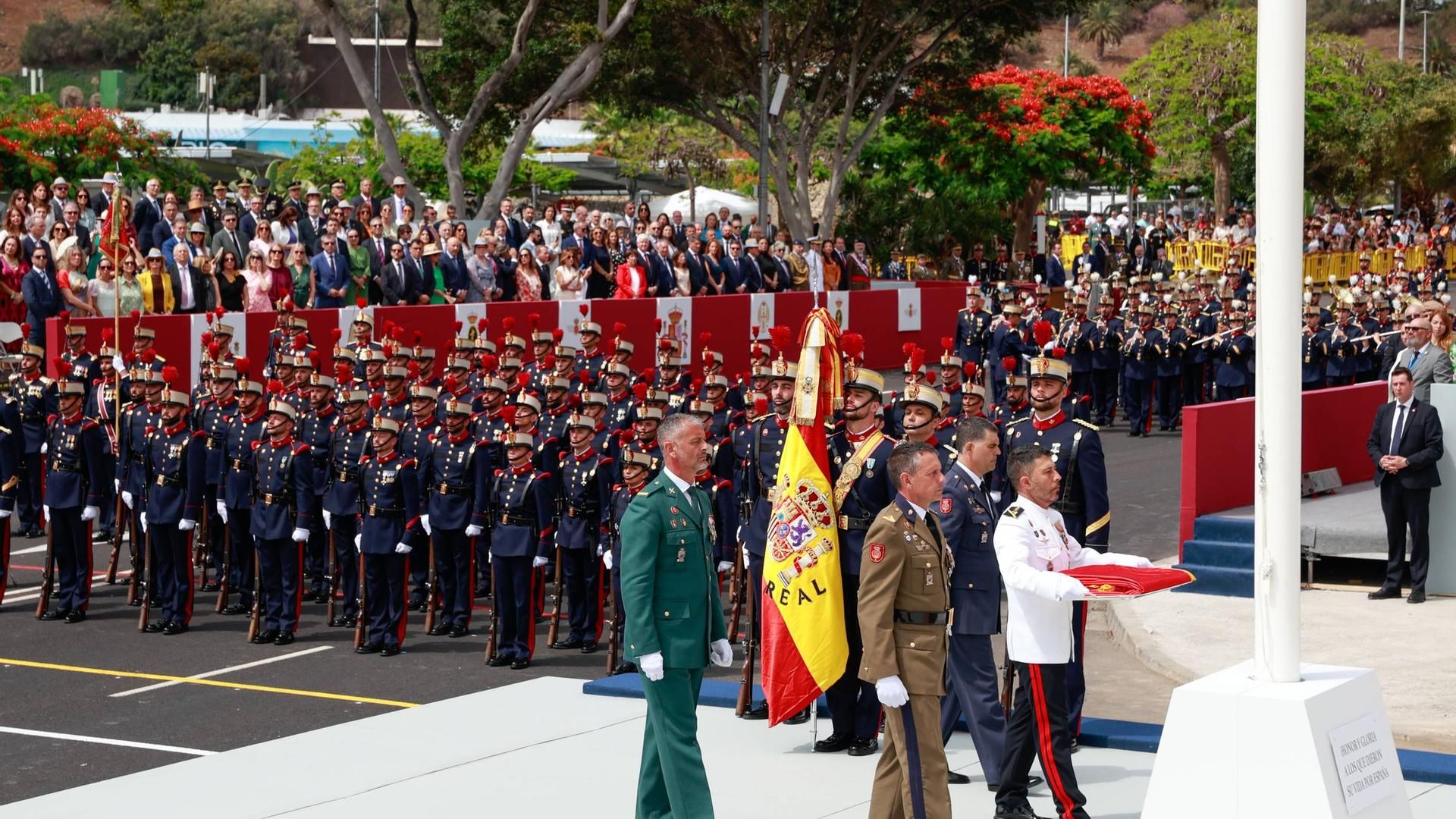Día de las Fuerzas Armadas en Santa Cruz de Tenerife