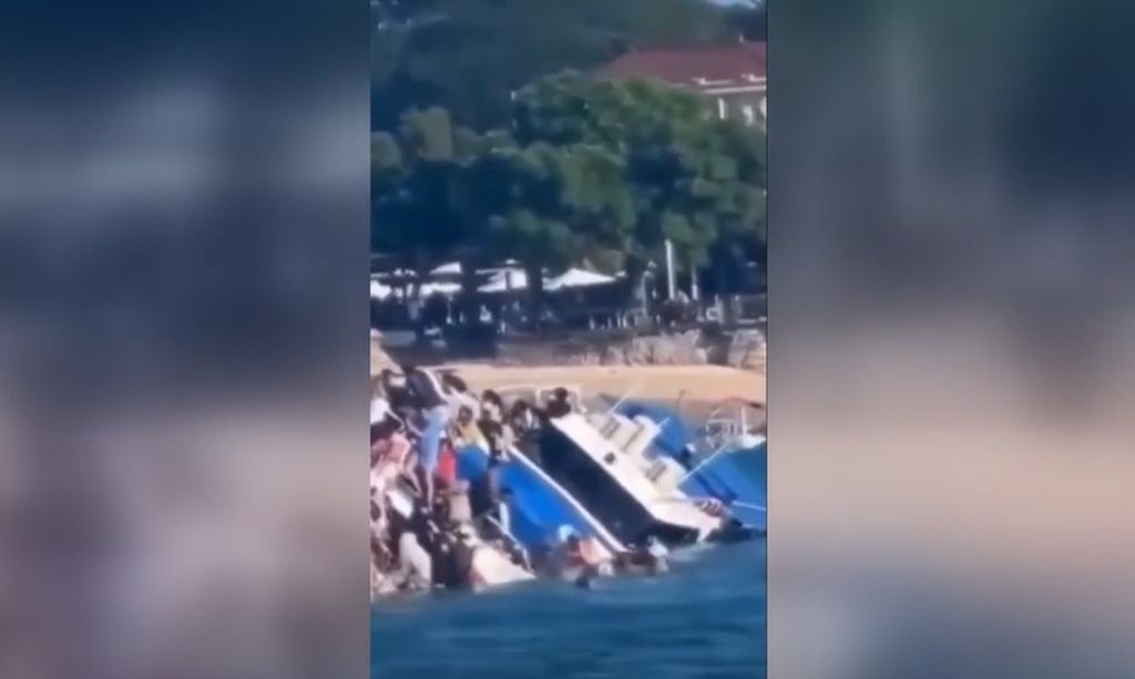 El miedo y el pánico de 89 turistas en el agónico naufragio de un barco en Bali