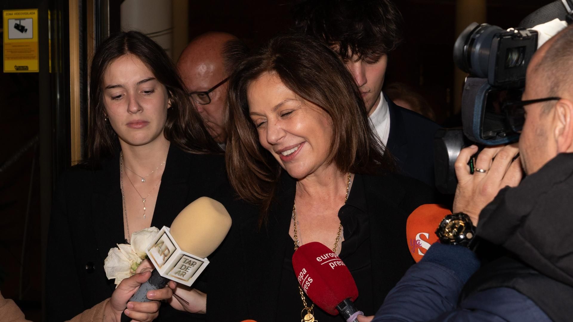 Alma Fernández Tapias, en el funeral de su padre