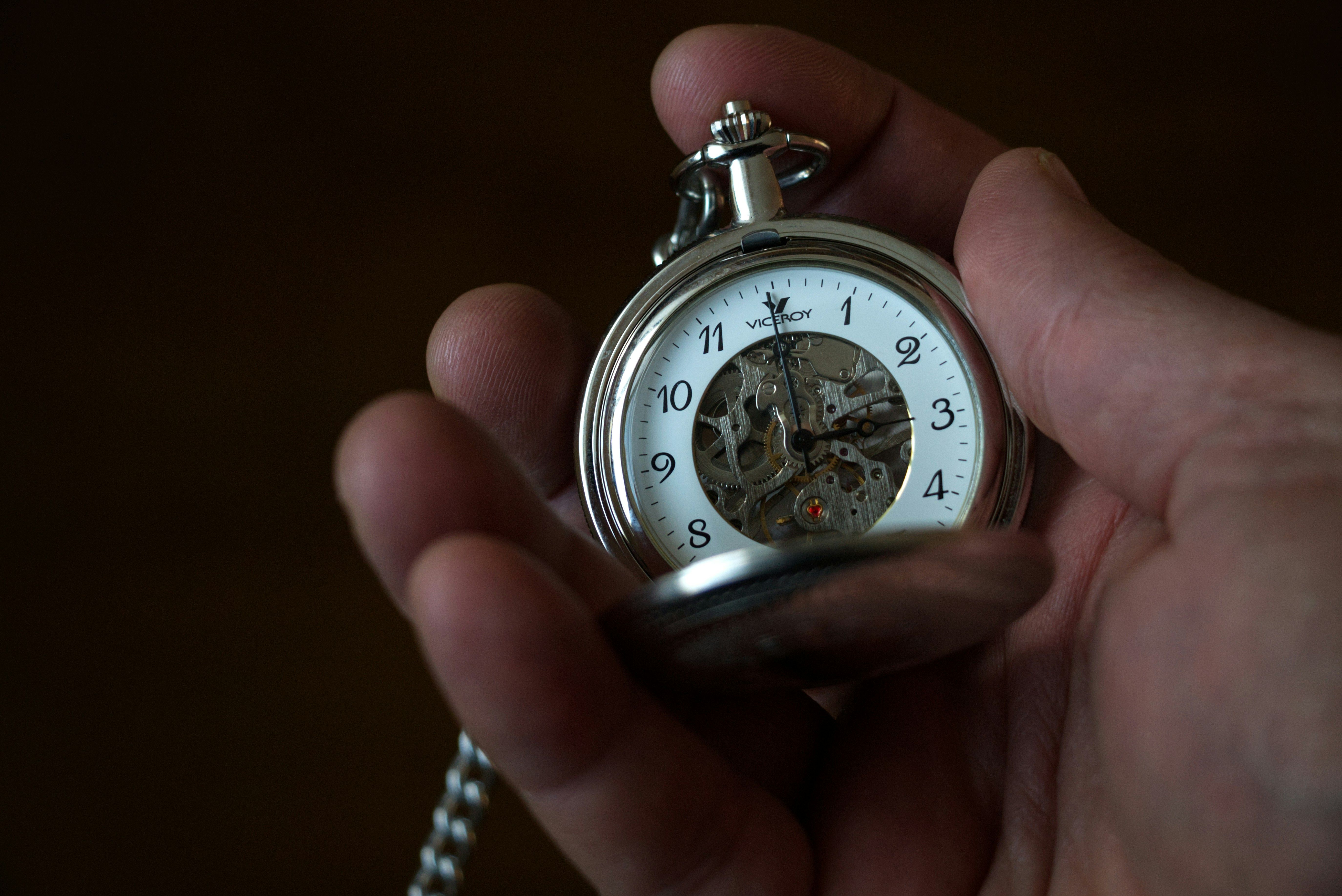 reloj unsplash