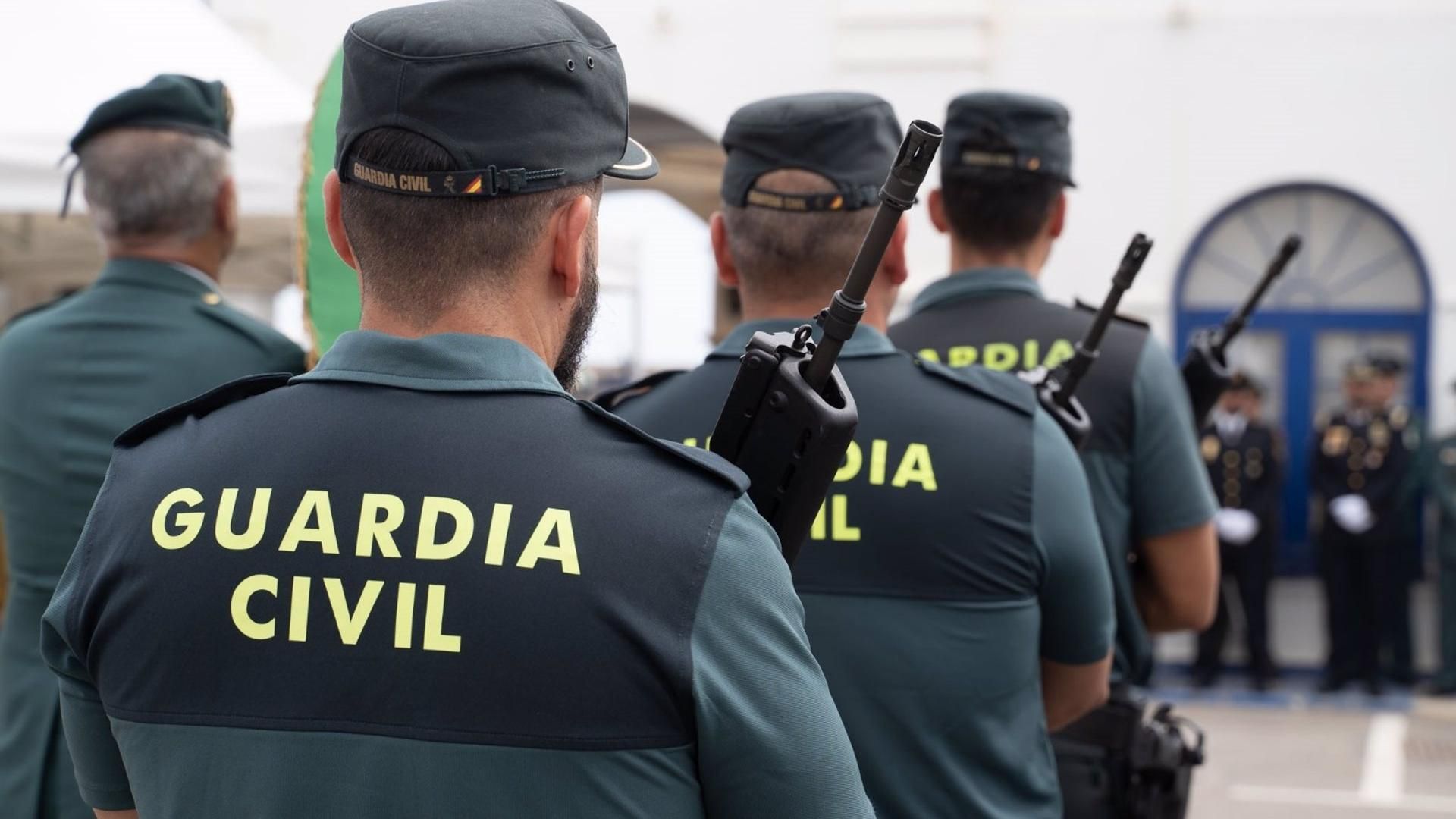 Agentes de la Guardia Civil, en imagen de archivo Agentes de la Guardia Civil, en imagen de archivo