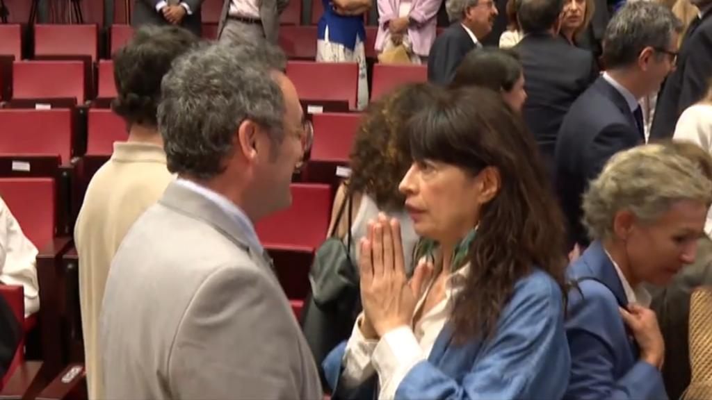 Las cámaras de 'En boca de todos' recogen cómo el Gobierno apoya al fiscal general del Estado: "Todo lo que necesites"