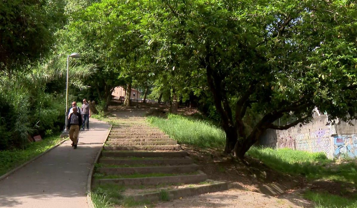 Parque vigués donde los vecinos escuchan cada noche el misterioso sonido