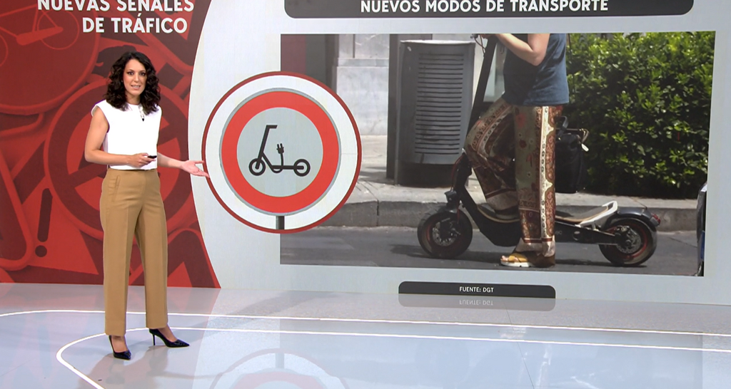 Las nuevas señales de tráfico de la DGT que debes conocer: desde el patinete eléctrico hasta los jabalíes