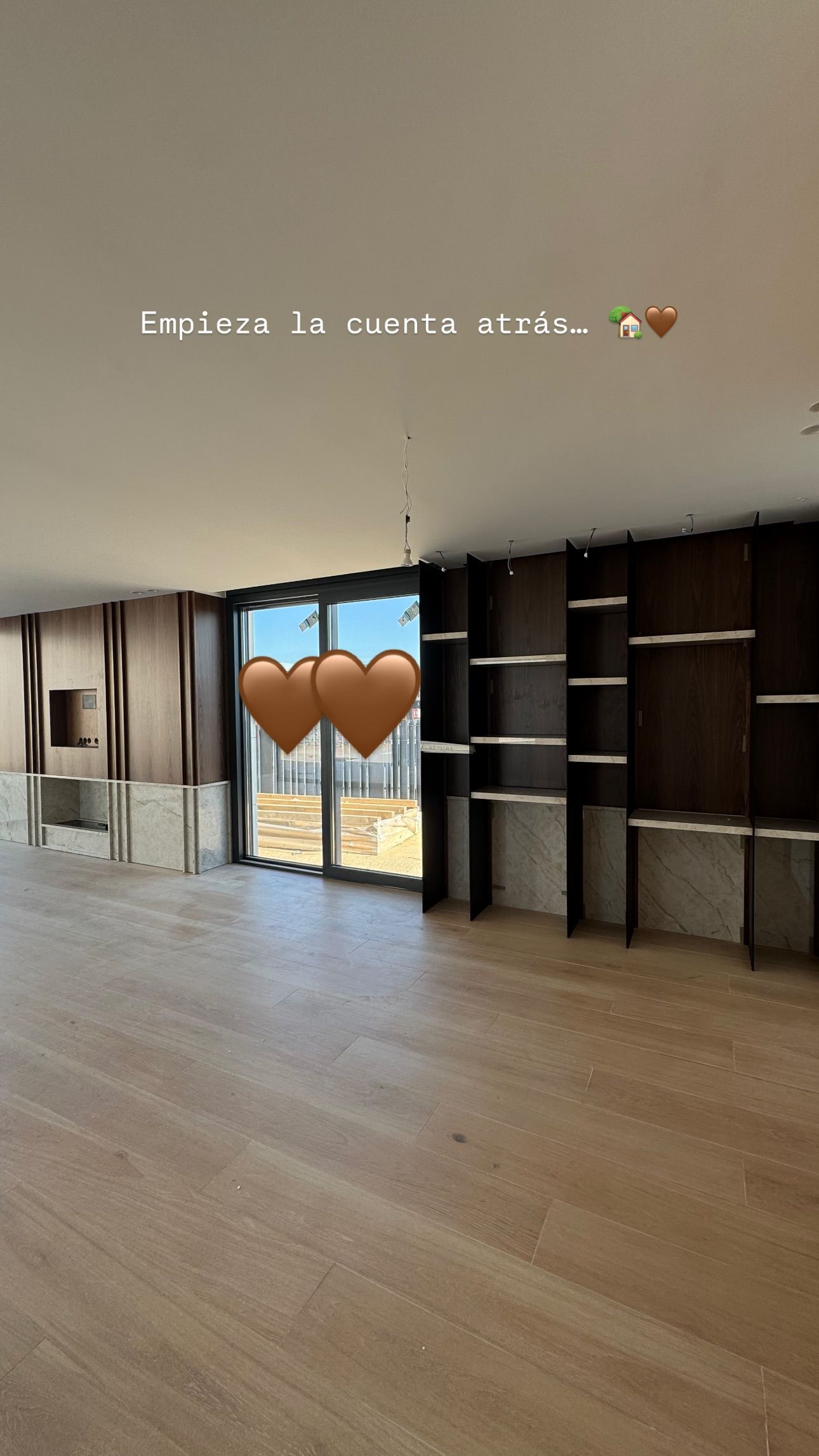 El salón de Violeta Mangriñán en su casa de Madrid