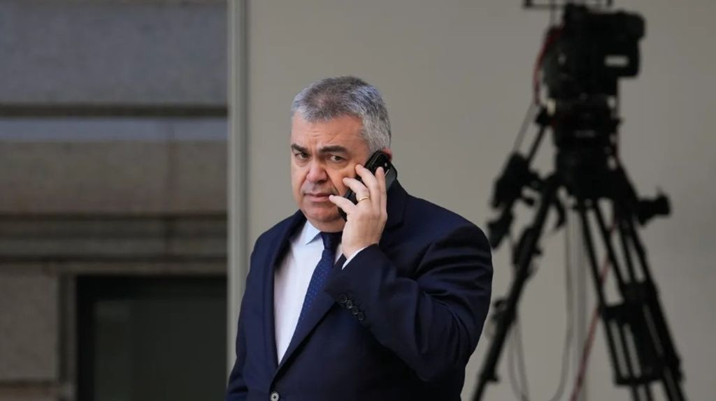 Sánchez pierde a Cerdán, su negociador con Puigdemont, tras más de una década en la dirección del PSOE
