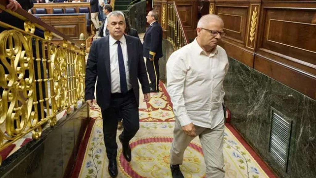 Santos Cerdán sale del Congreso sin el respaldo de sus compañeros socialistas