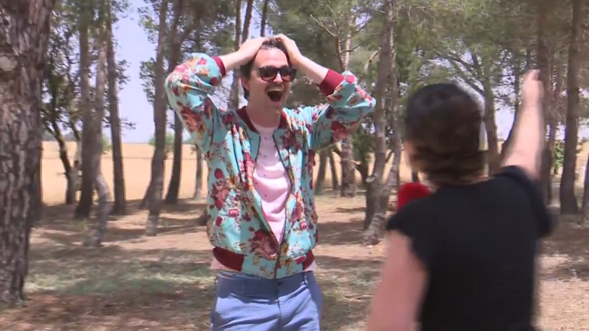 'En boca de todos' sorprende a Fede Arias a tan solo unas horas de darse el 'sí, quiero': "¿Pero qué hacéis aquí?"