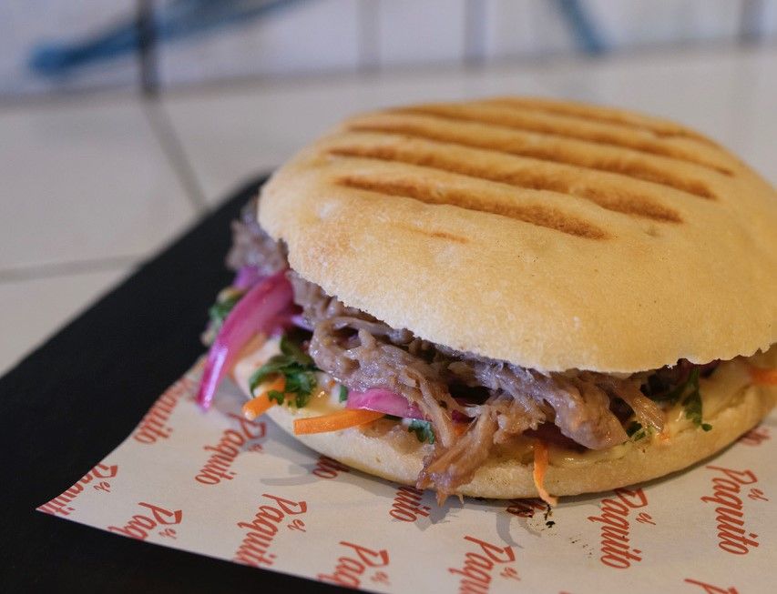 TONYNA Valencia Paquito thai