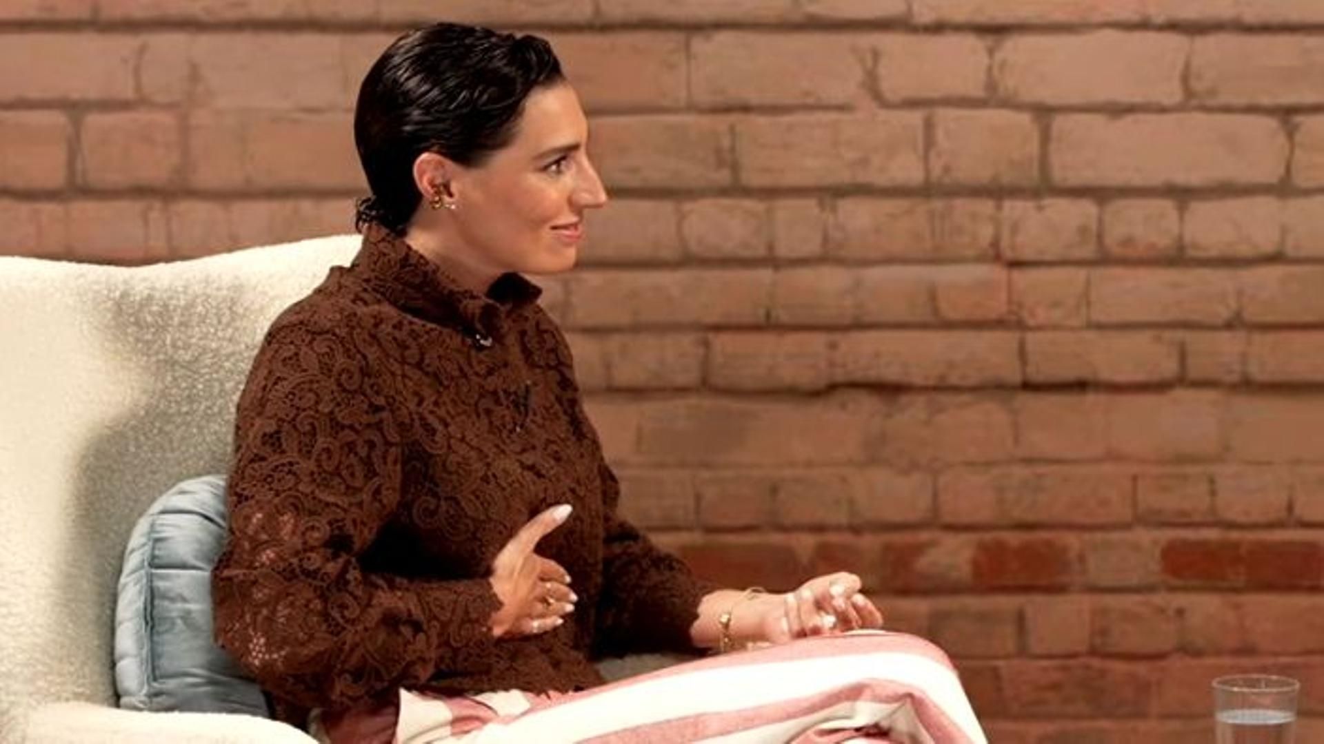 Eugenia Osborne sigue sintiendo en su tripa a su bebé fallecida: "Noto cómo se mueve"