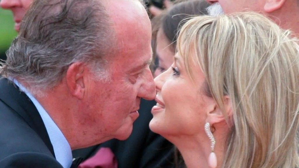 Corinna y el rey Juan Carlos I. FUENTE: Cordonpress