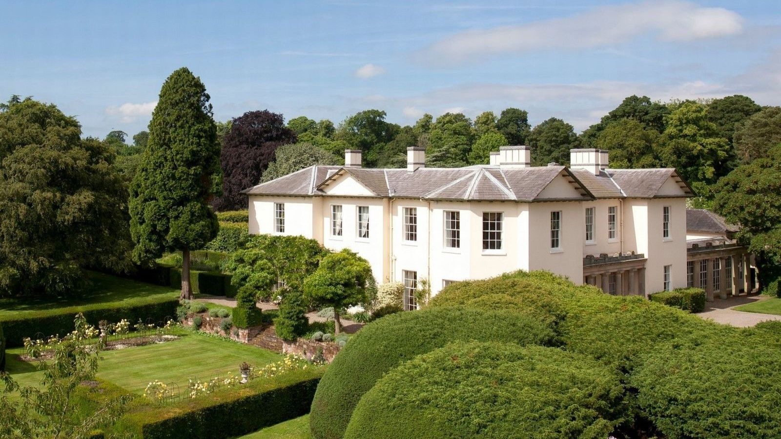 El exterior de la mansión. FUENTE: Knight Frank