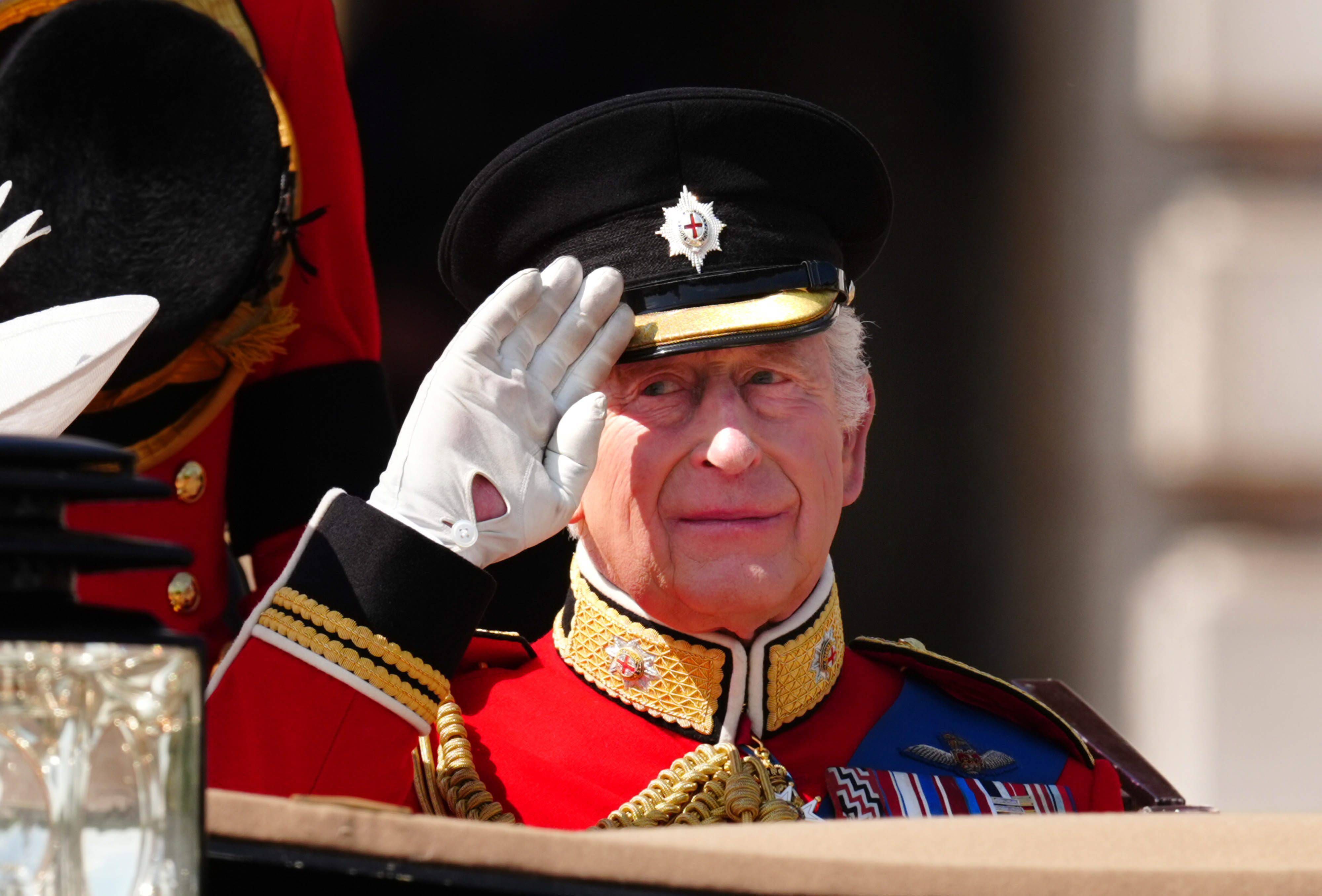 El rey Carlos III durante el desfile