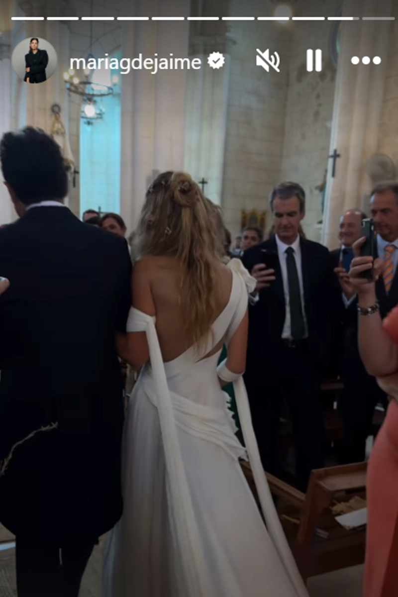 El vestido de la novia por la parte trasera