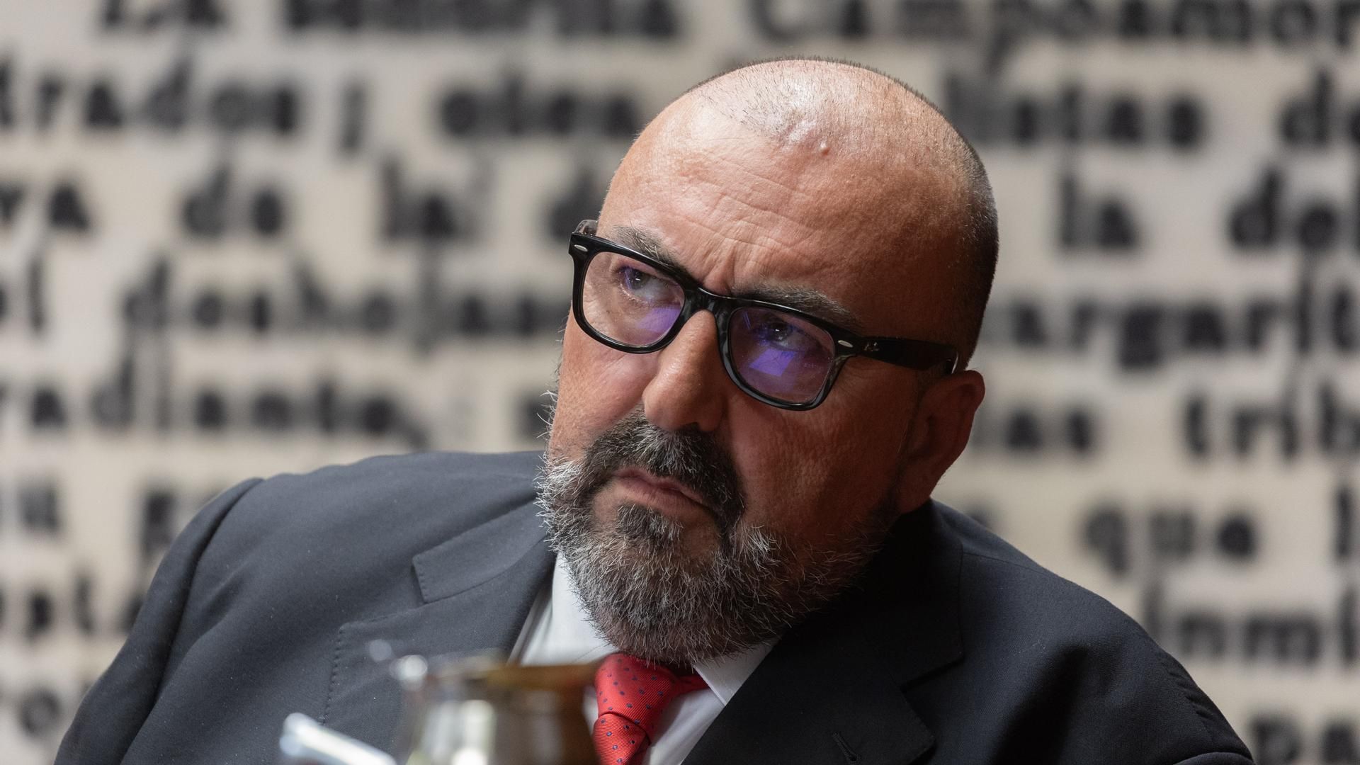 Koldo García, el que fuera asesor del exministro José Luis Ábalos, calificó de "amargados de mierda" a Santos Cerdán y a un empresario afín Koldo García, el que fuera asesor del exministro José Luis Ábalos, calificó de "amargados de mierda" a Santos Cerdán y a un empresario afín