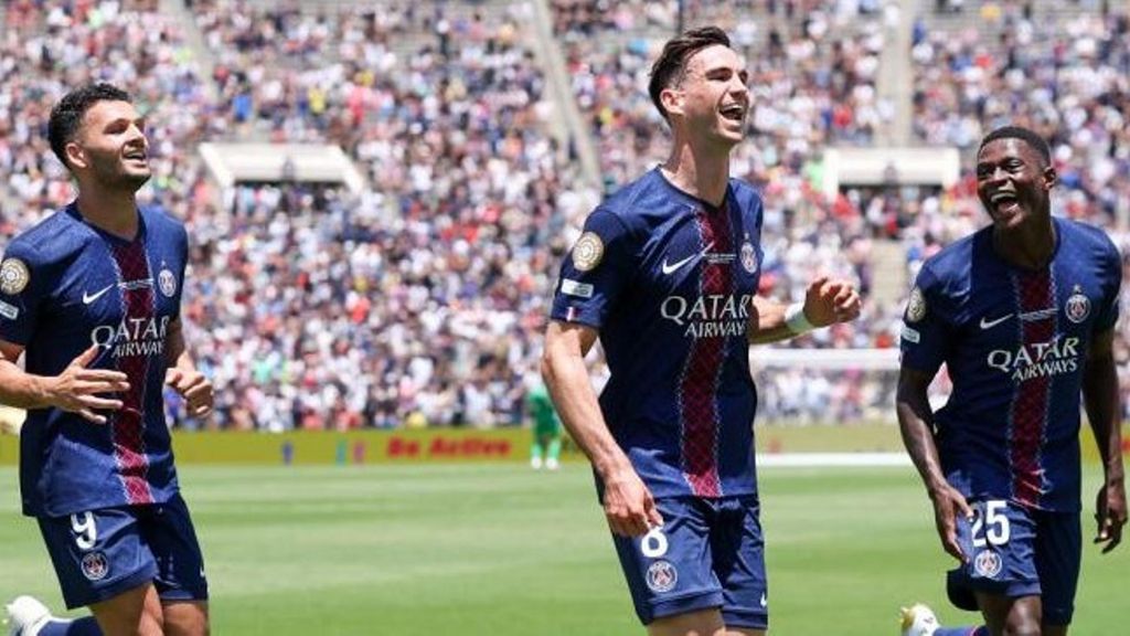 Luis Enrique se impone a Simeone en un partido marcado por el VAR