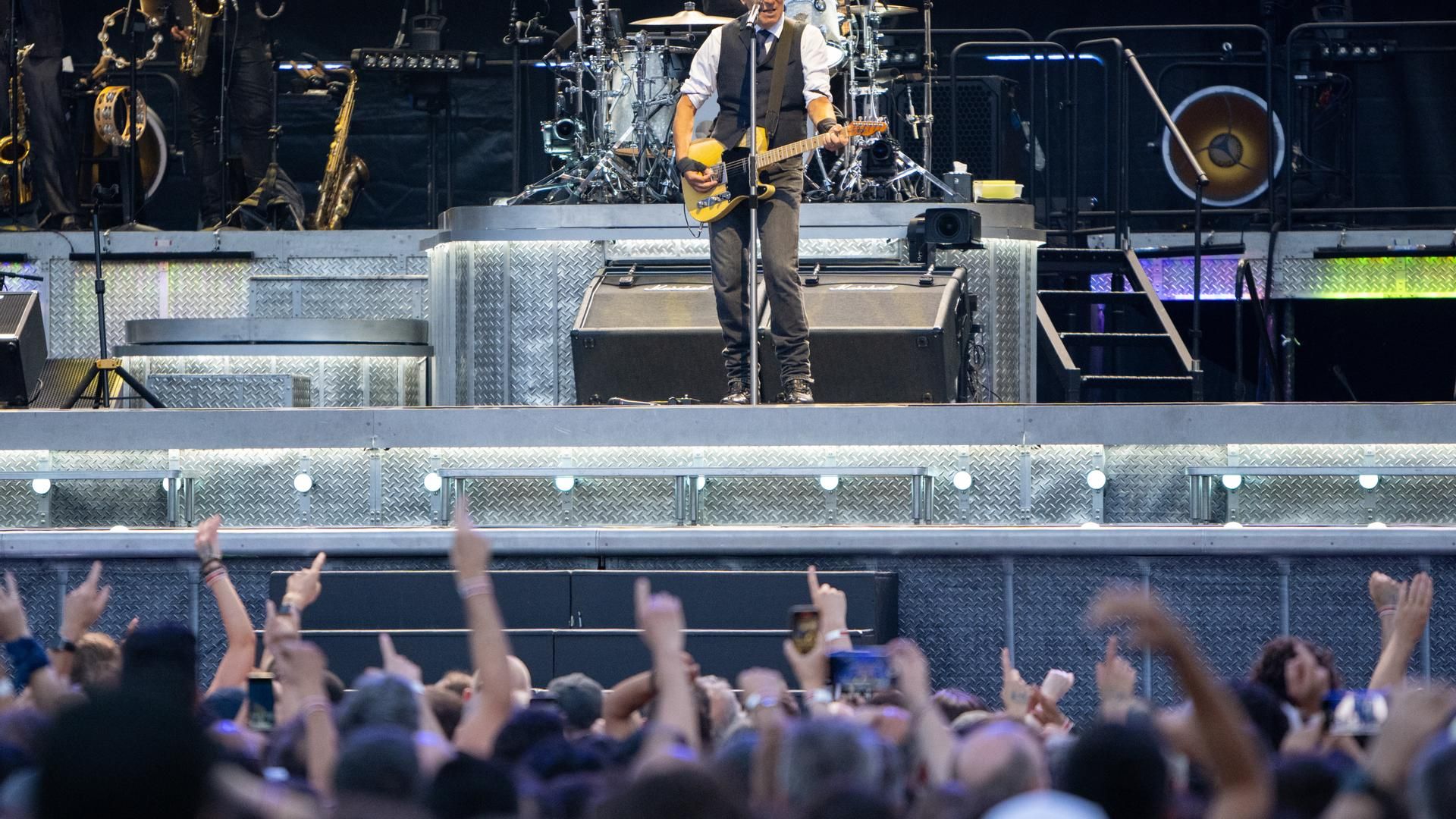 El cantante Bruce Springsteen durante su actuación en Barcelona, en 2024
