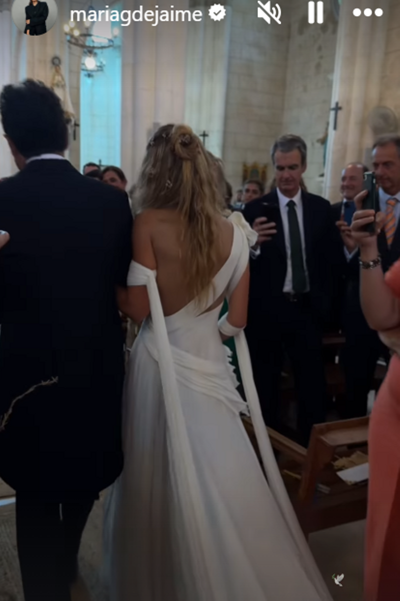El vestido de la novia por la parte trasera