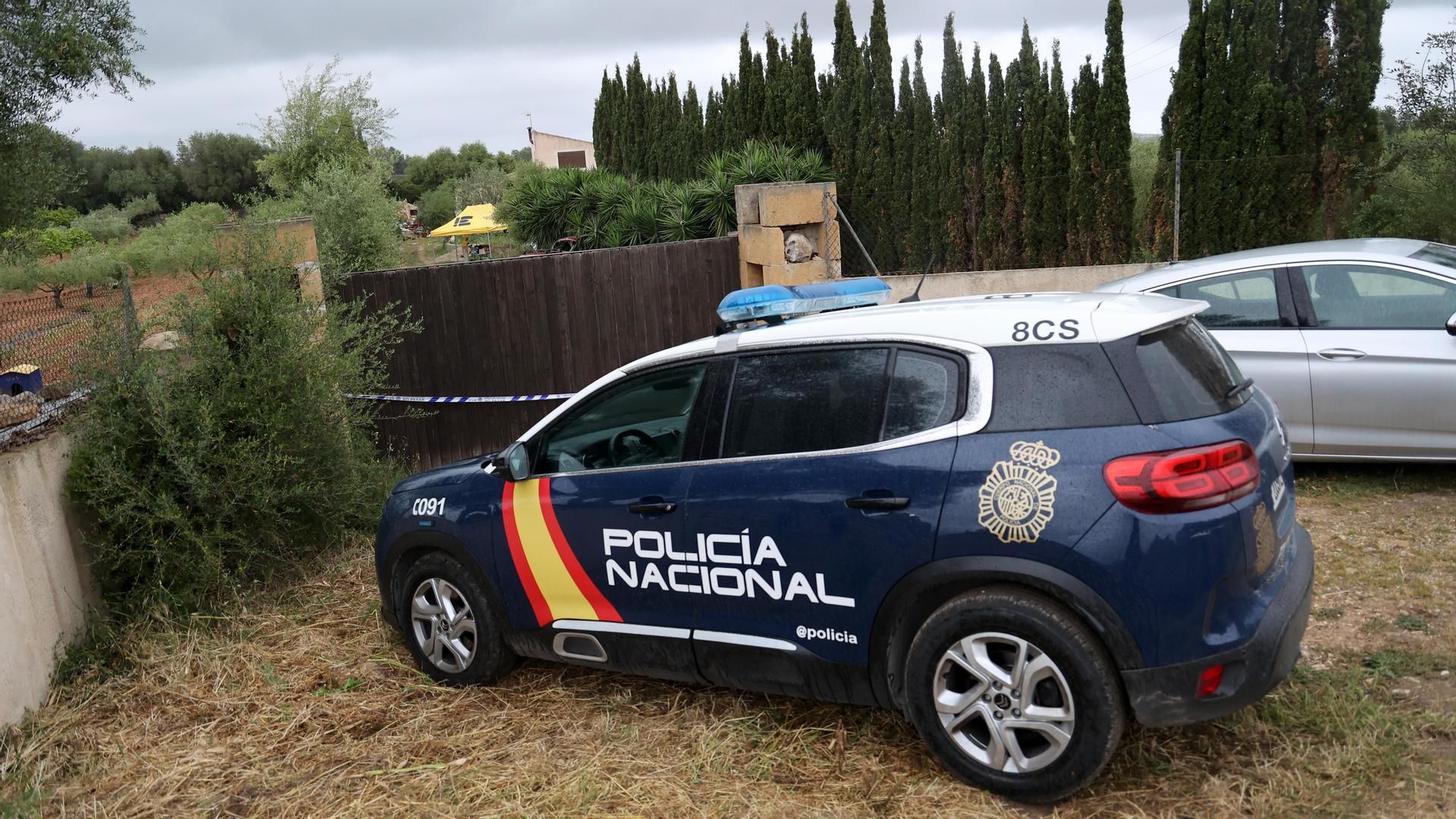 Hallan el cadáver de una mujer en una finca de Mallorca y detienen a un hombre como sospechoso