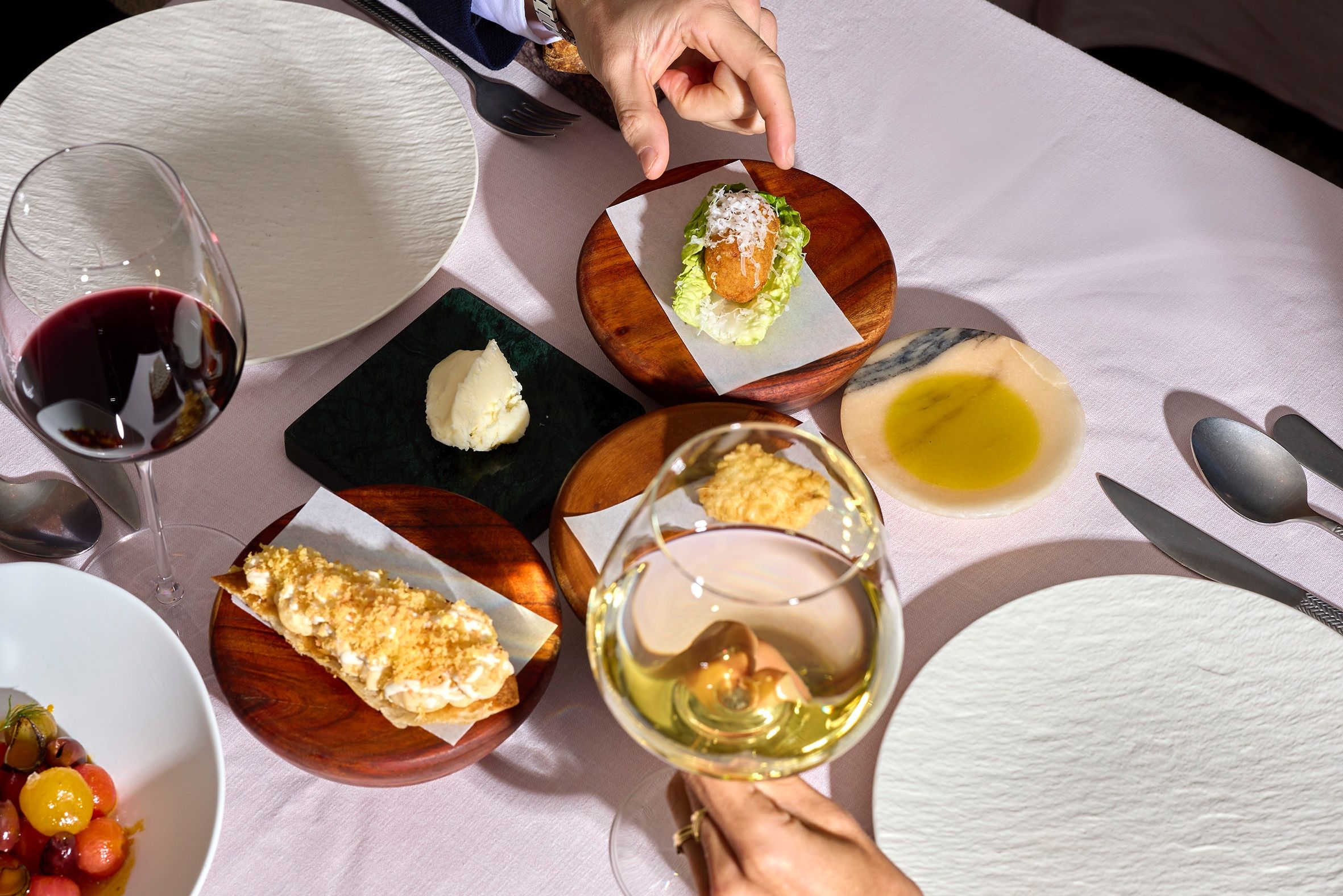 La 'Tosta de ensaladilla rusa' es la reina del tapeo aquí