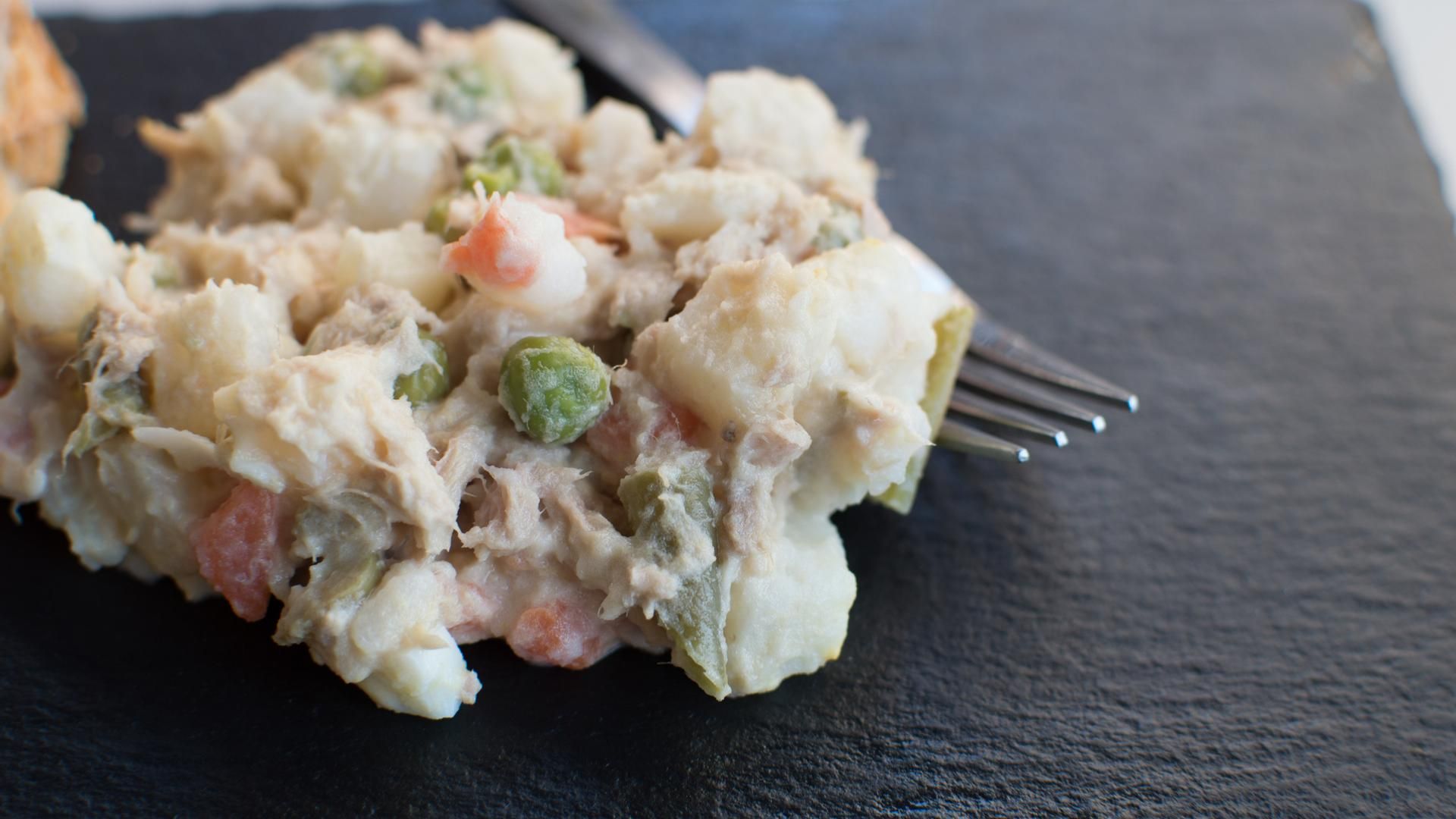 Ensaladilla rusa con yogur griego