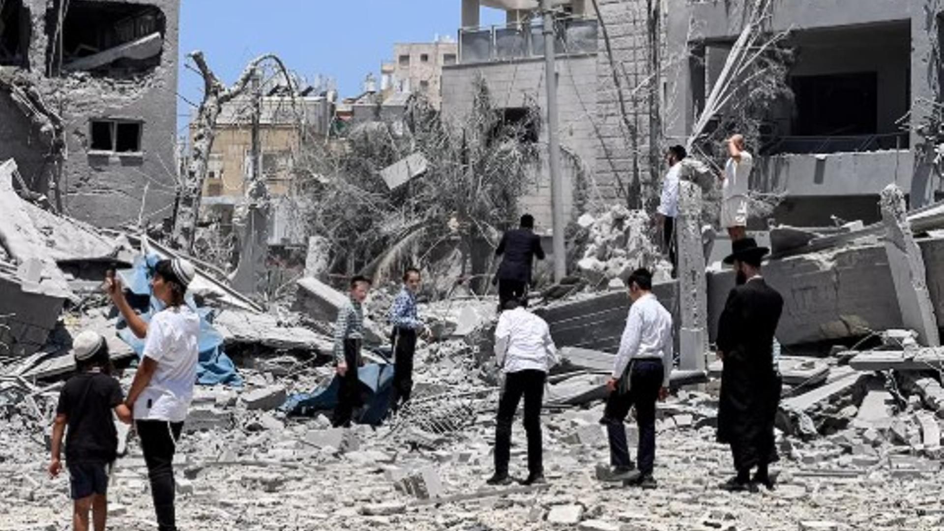 Imagen de un barrio en Tel Aviv, tras un ataque de Irán