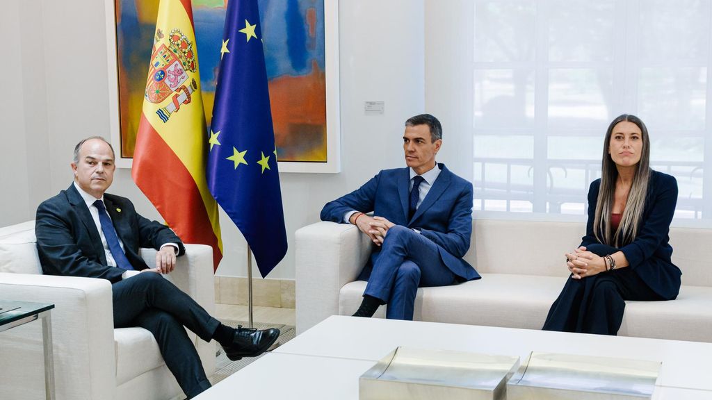 Jordi Turull acompaña a Miriam Nogueras en la reunión con Pedro Sánchez en Moncloa