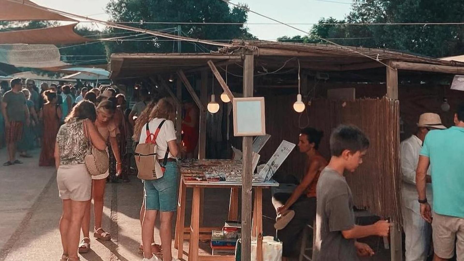 Mercado La Mola Formentera