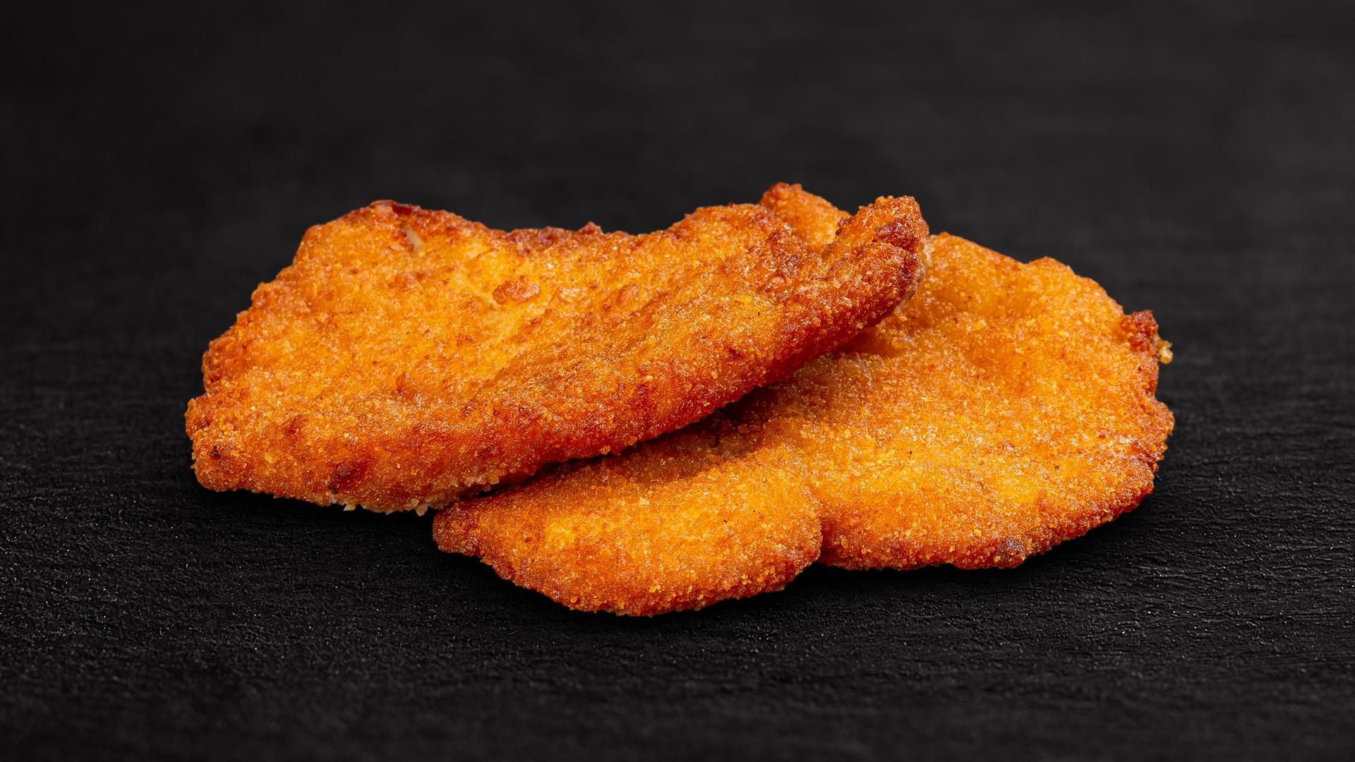 El truco para hacer el empanado de los filetes más crujiente