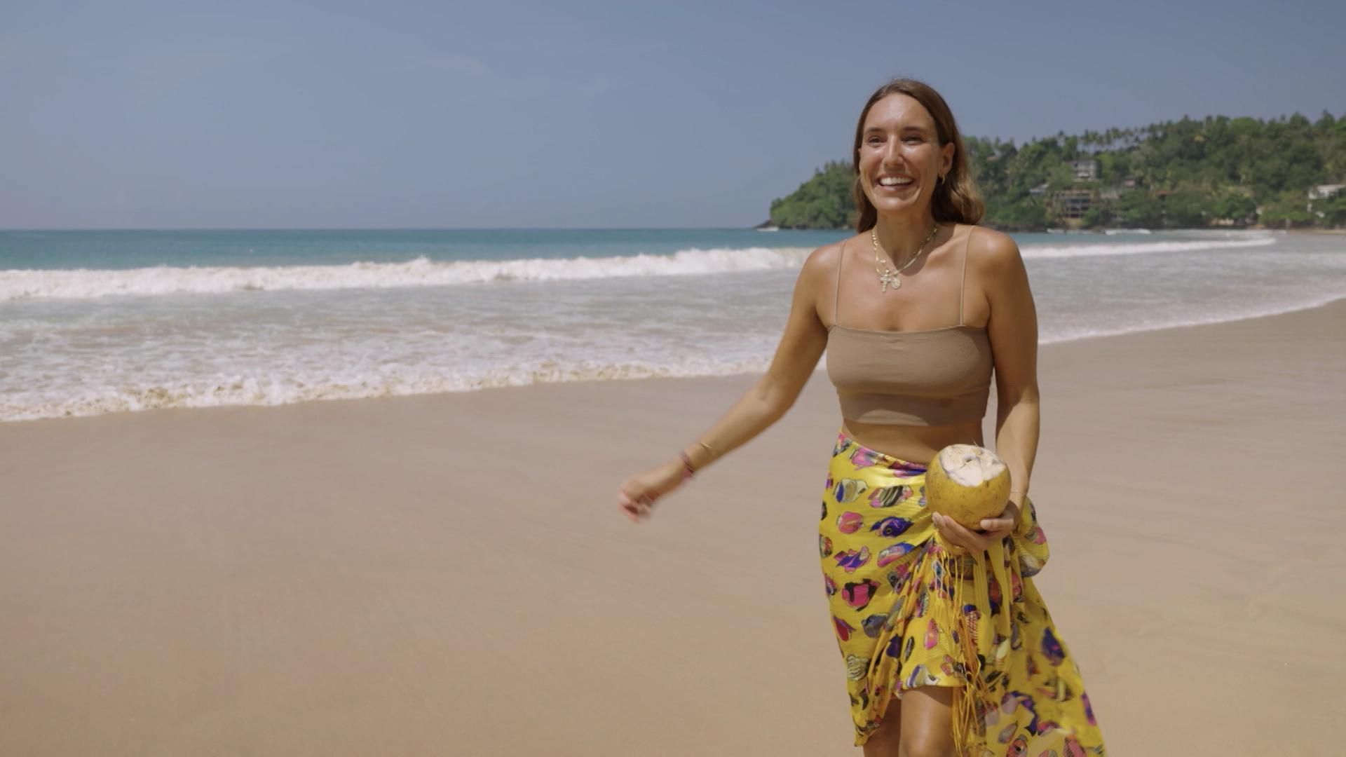 En las playas de Mirissa, Sri Lanka, podrás desconectar con un coco en la mano y viendo a las tortugas pasear por la orilla
