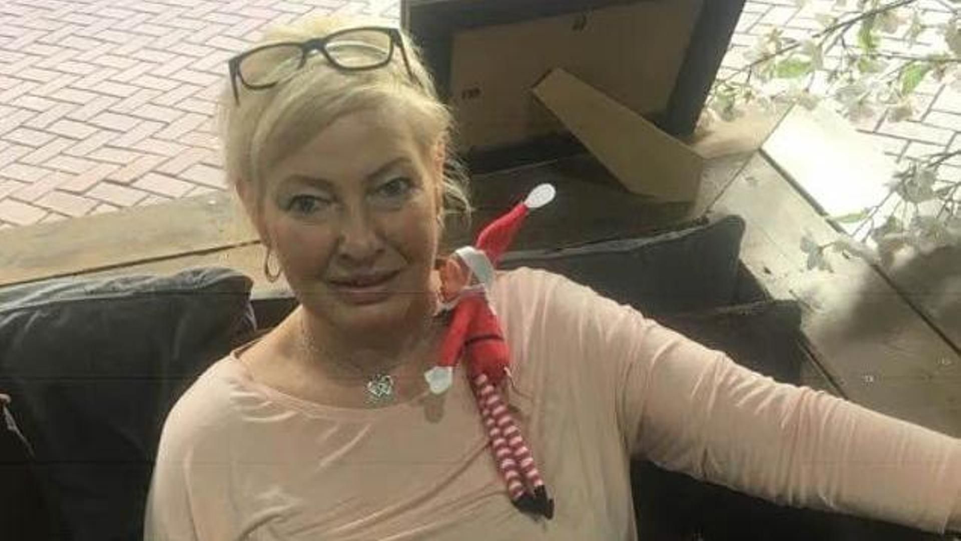 Muere de rabia una madre británica que fue "levemente arañada" por un cachorro en Marruecos