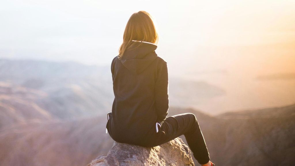 denys nevozhai z0nVqfrOqWA unsplash