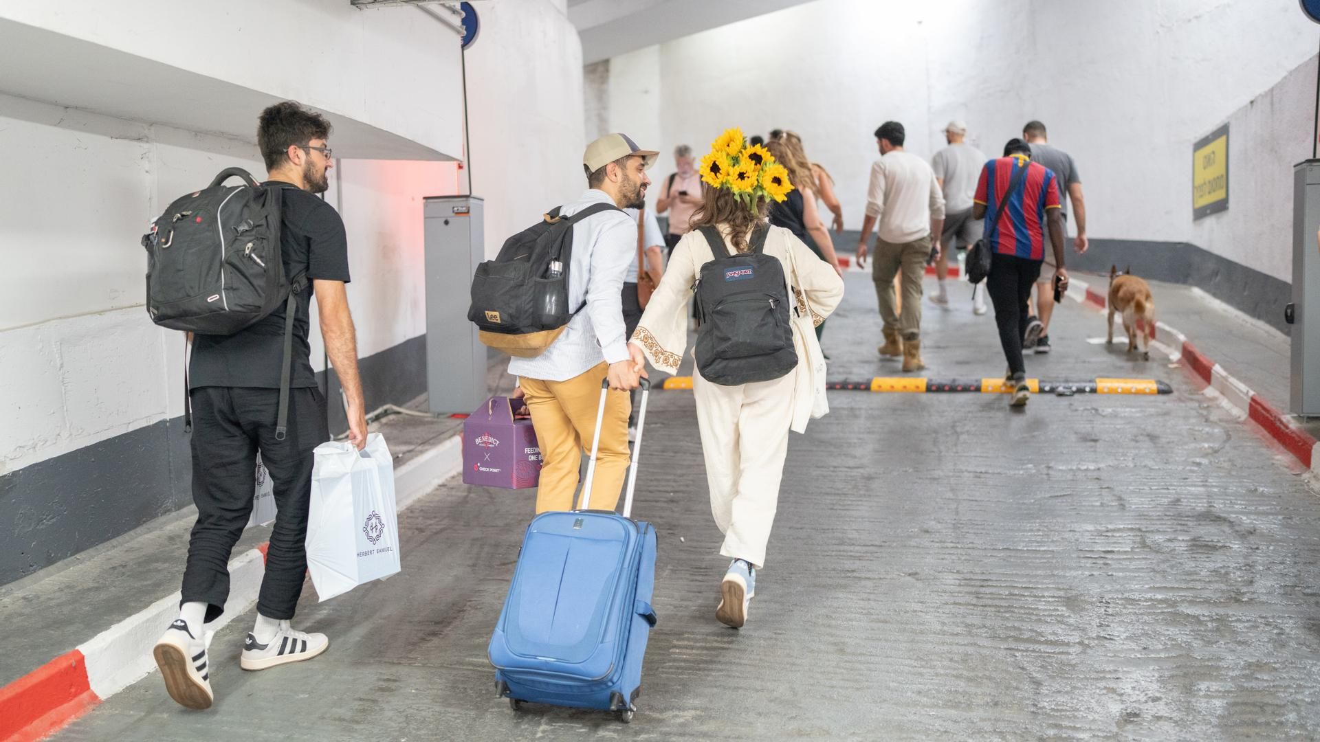 El plan del Ministerio de Asuntos Exteriores para evacuar españoles en Irán: muy similar al de Israel