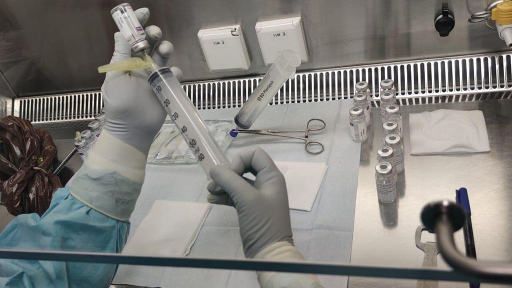 Inyección con el tratamiento Hemgenix
