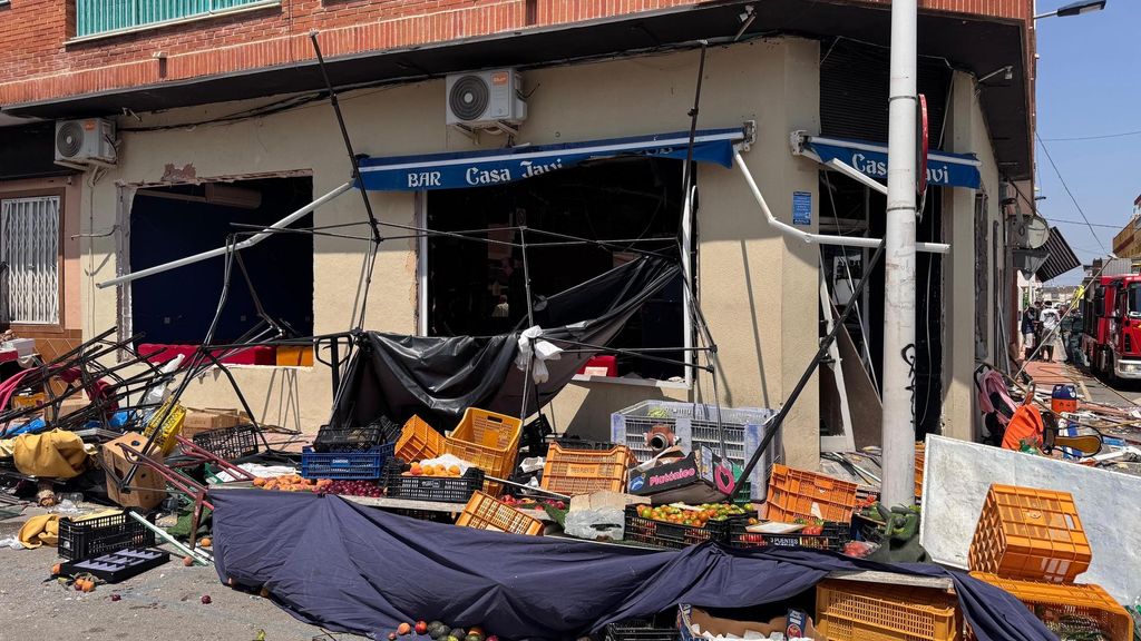 Suben a 16 los heridos, dos de ellos graves, en una explosión en un bar de Lo Pagán, San Pedro del Pinatar, Murcia