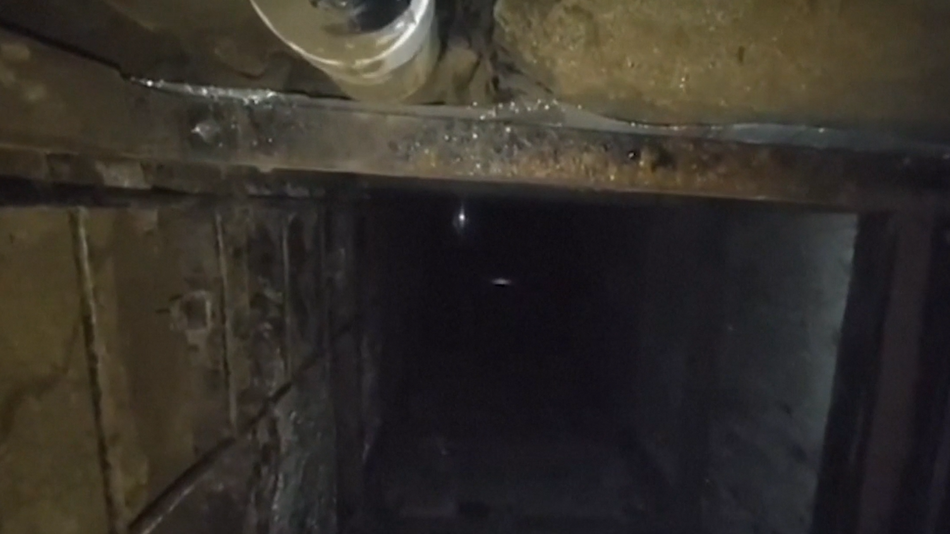 Descubren un macrotúnel que conecta México con Estados Unidos: lo usaban para transportar droga y migrantes