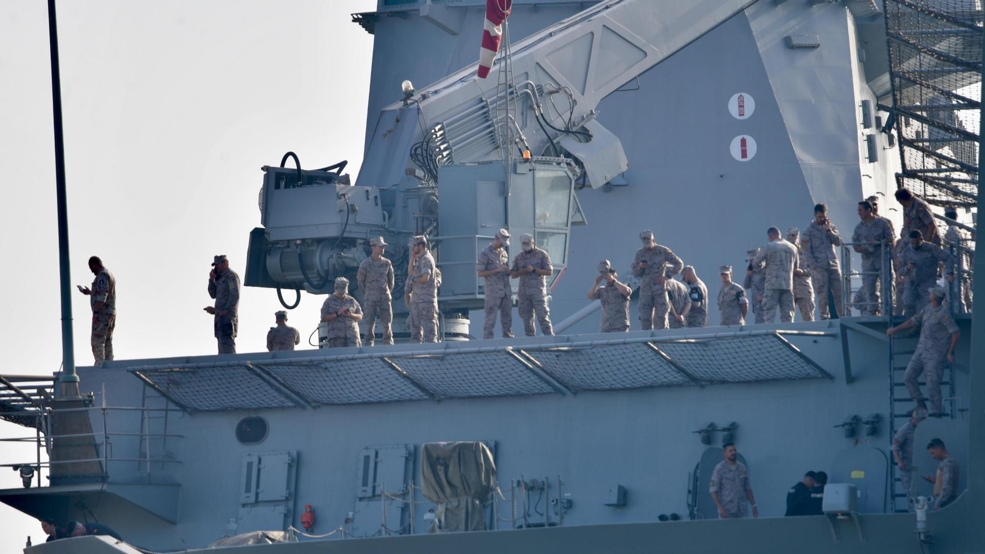 La fragata Blas de Lezo llega al Puerto de Ceuta