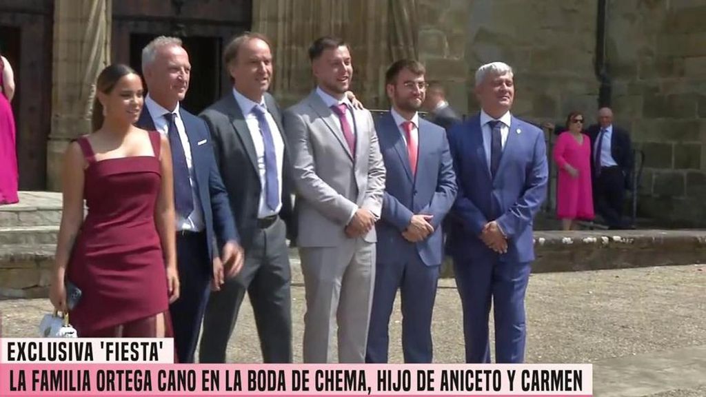 Los Ortega Cano se reúnen en la boda del sobrino del torero y Kiko Jiménez reacciona: "Qué guapa está Gloria" Fiesta 2025 Top Vídeos 686