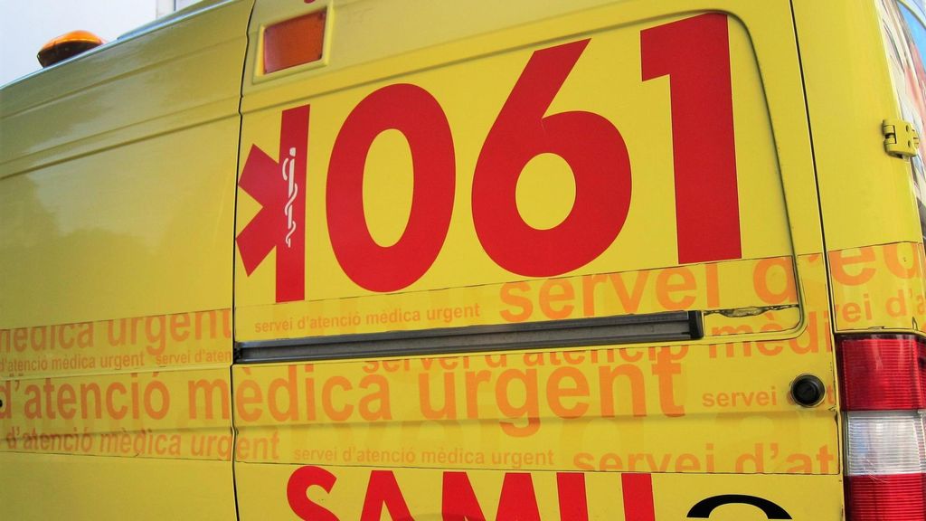 Imagen de archivo de una ambulancia en Baleares