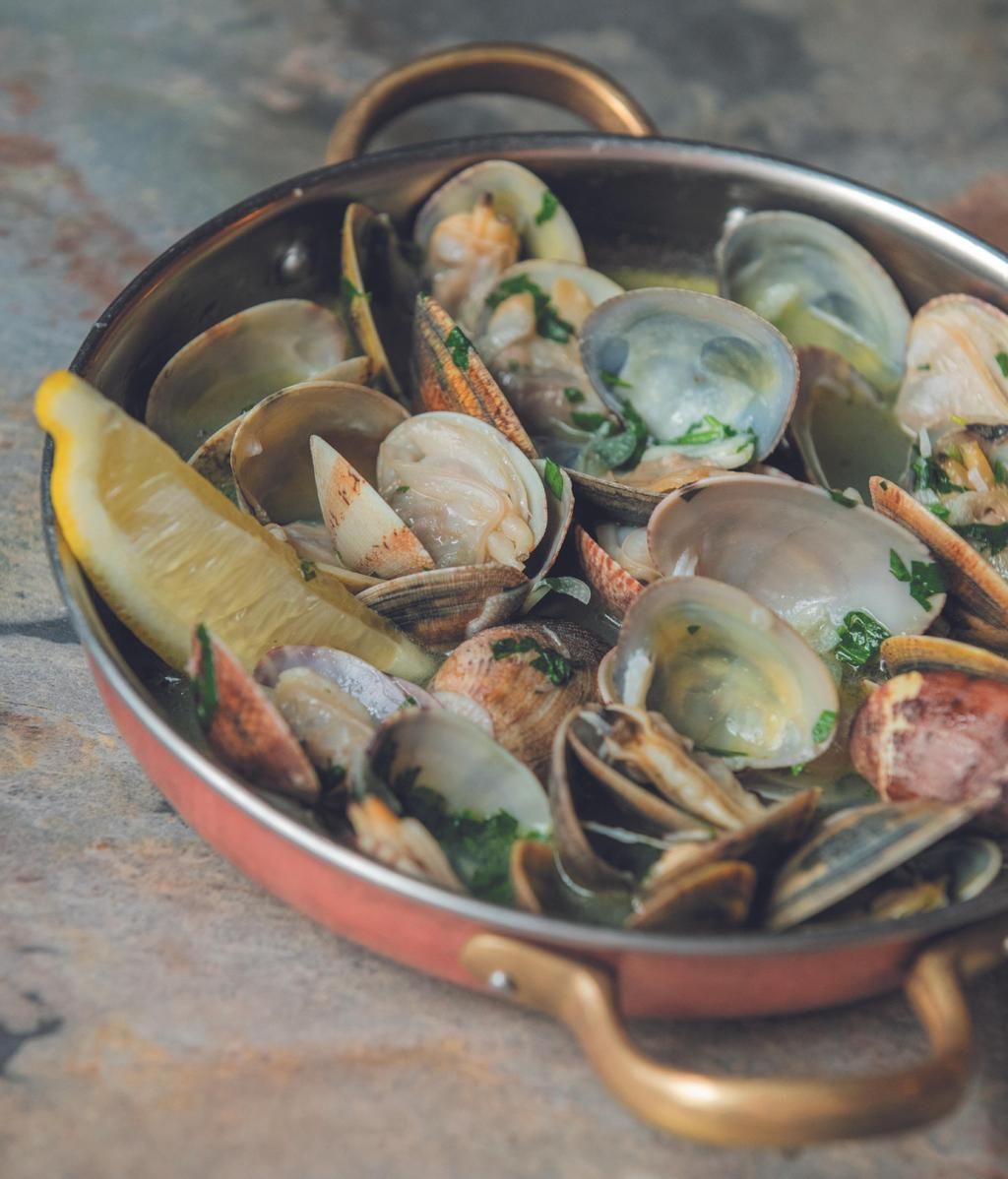 Almejas al estilo bulaho pato