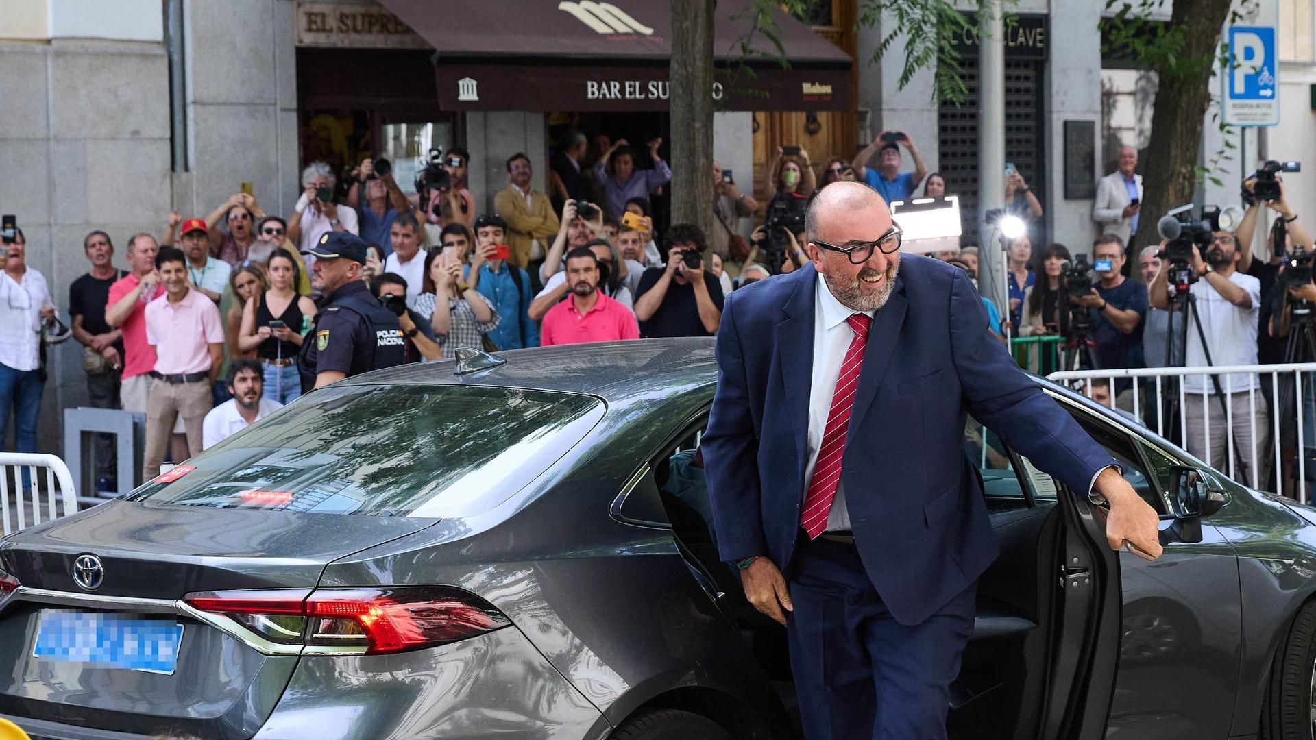 El exasesor del exministro José Luis Ábalos Koldo García a su llegada al Tribunal Supremo, a 23 de junio de 2025, en Madrid (España).