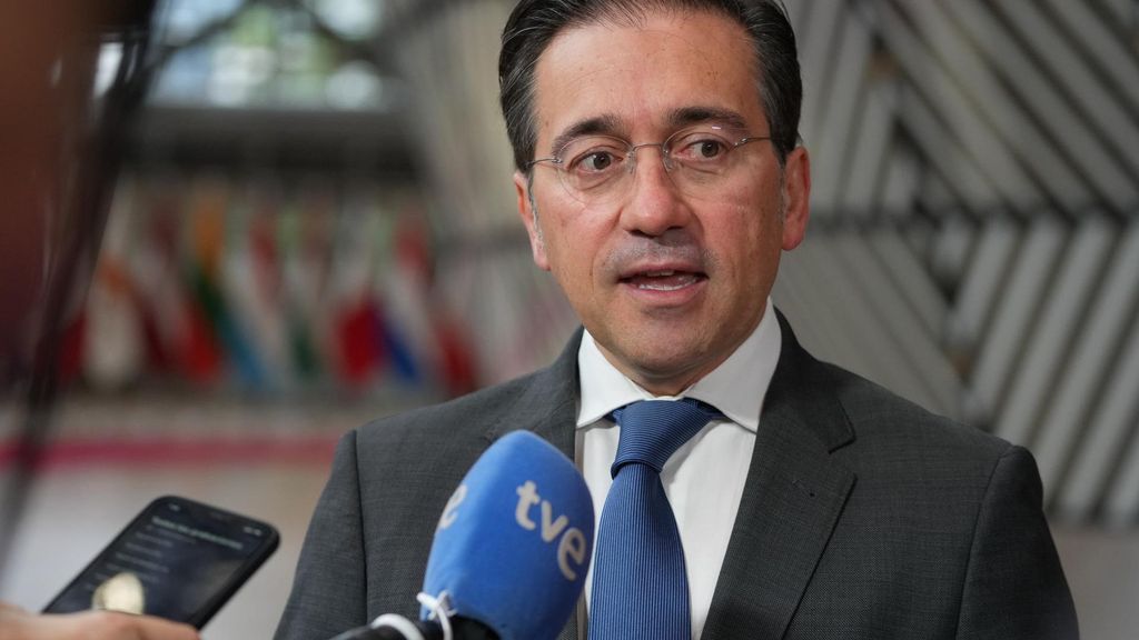El ministro de Exteriores, José Manuel Albaresn, en Bruselas