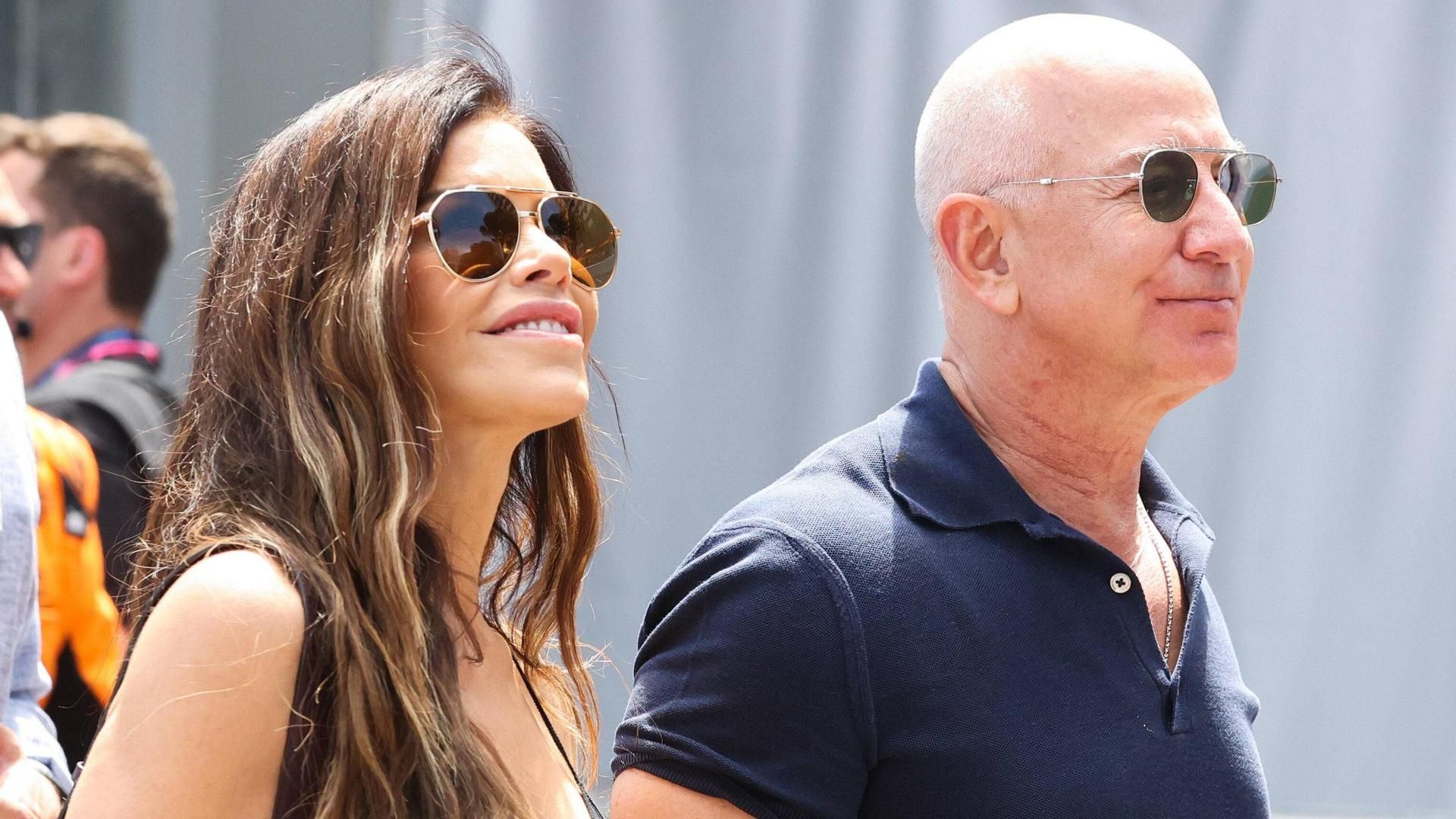 Jeff Bezos y Lauren Sánchez Jeff Bezos y Lauren Sánchez