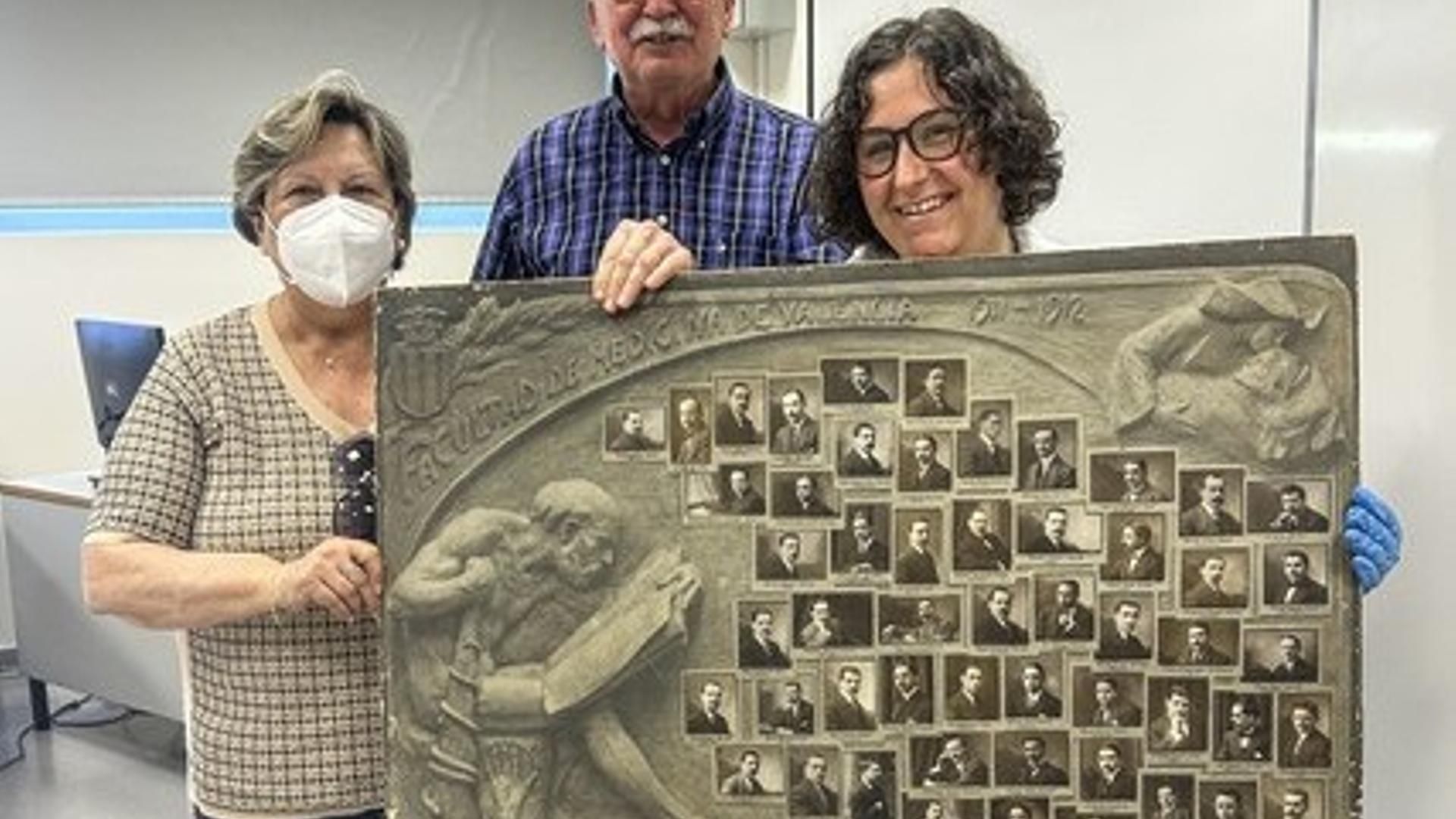 Orla de la facultad de Medicina de 1911, arrasada por la dana en Valencia Orla de la facultad de Medicina de 1911, arrasada por la dana en Valencia