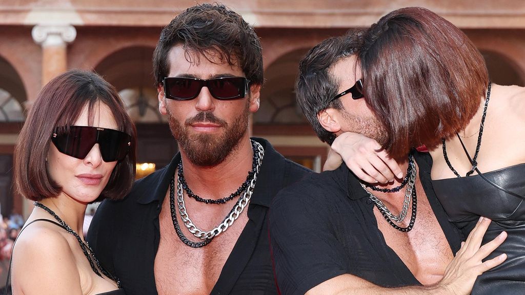 Can Yaman y Sara Bluma