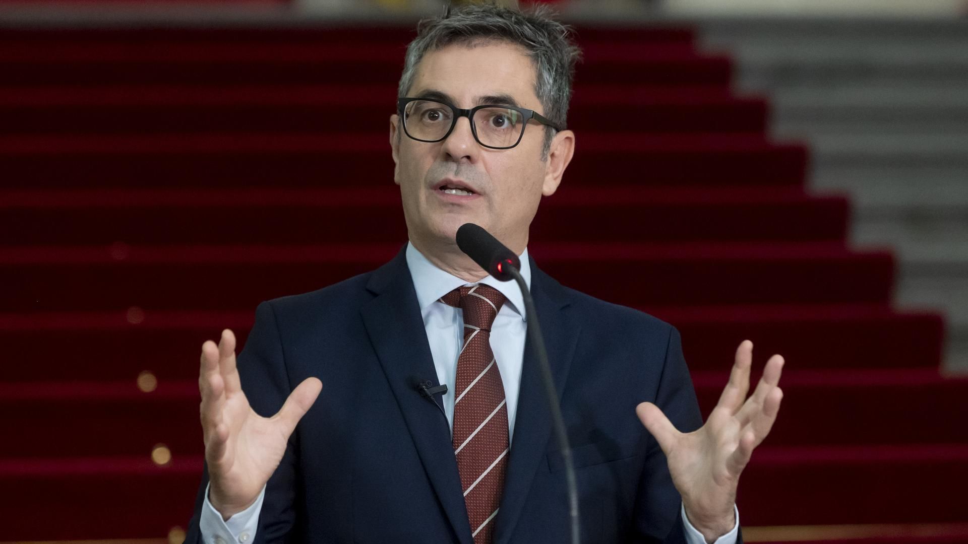 El juez del caso Begoña Gómez pide al Tribunal Supremo que investigue a Félix Bolaños por malversación y falso testimonio