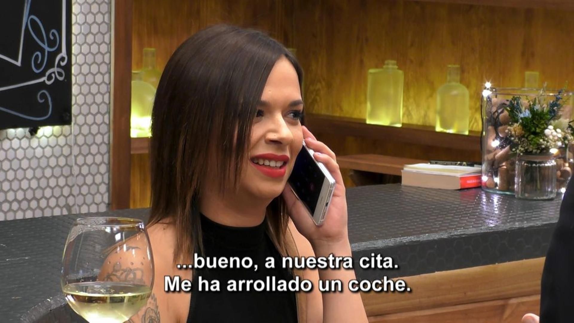 Planta a su cita por haber sufrido un accidente: “Me ha arrollado un coche”