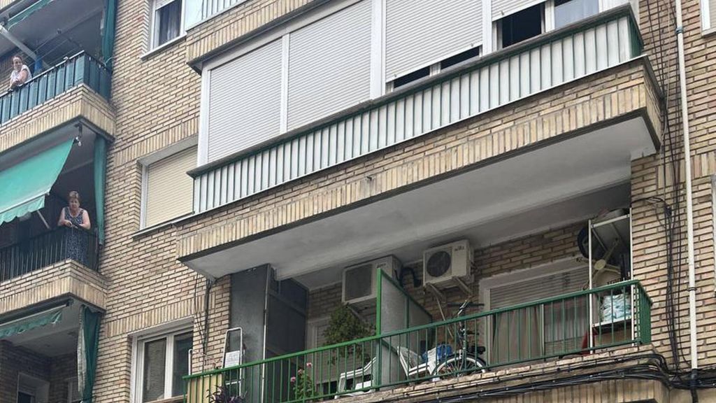 Un hombre acuchilla hasta la muerte a su pareja en Getafe y se intenta suicidar: la víctima intentó escapar