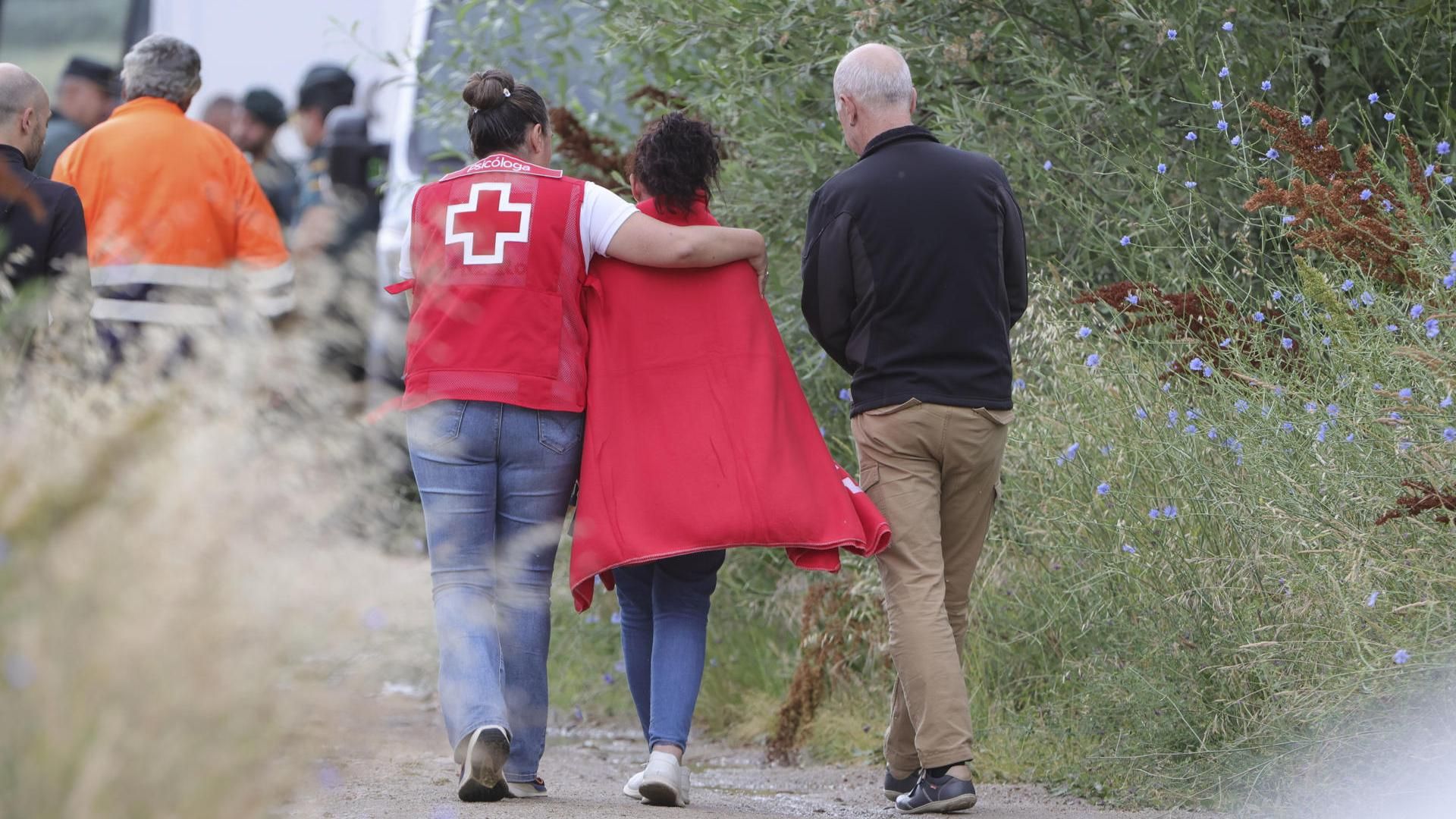 La despedida del club de tenis y pádel del menor hallado muerto en Alba de Tormes: “Hoy tu raqueta sube al cielo, pero tu recuerdo quedará para siempre”