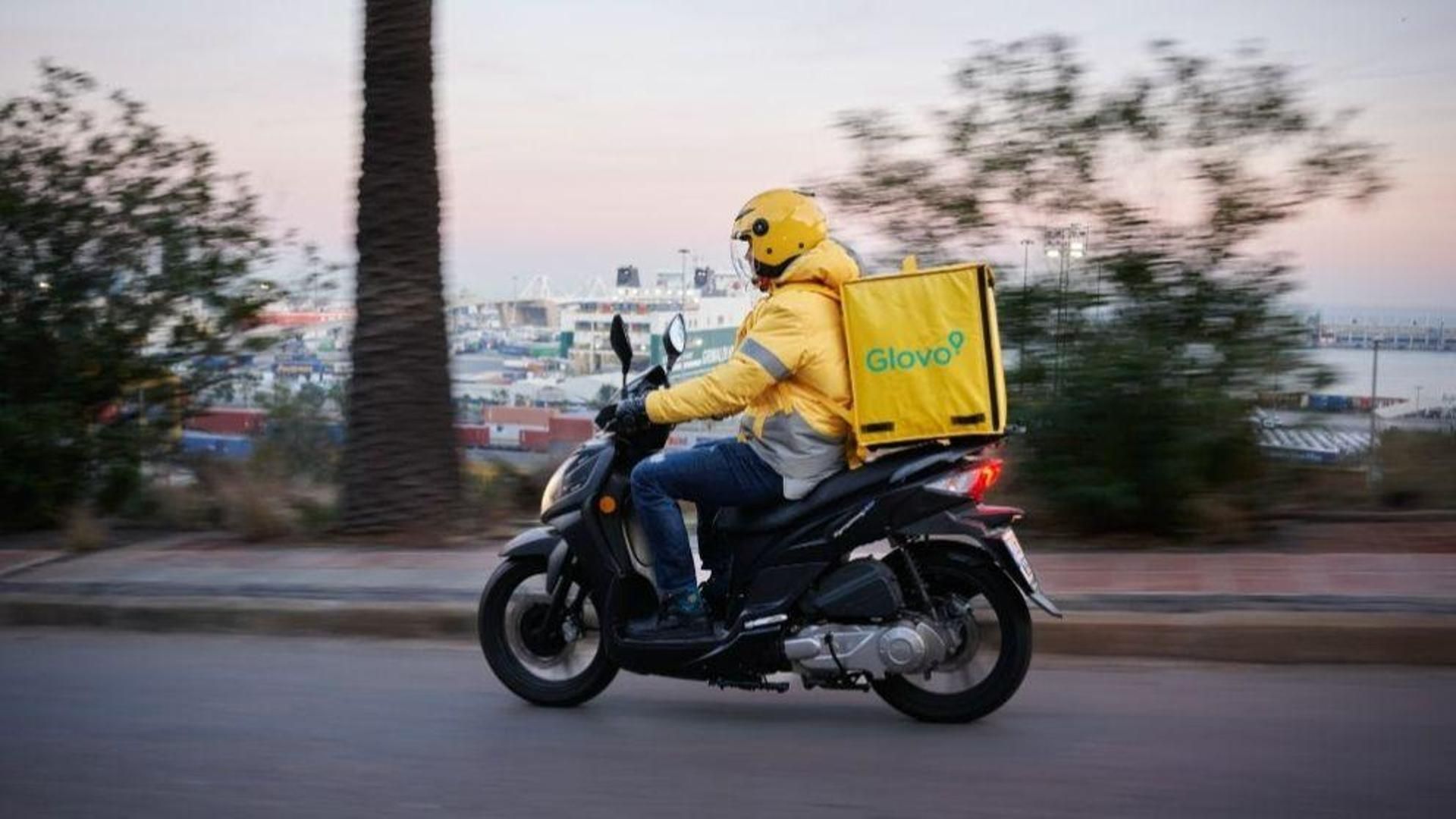 La mayor sentencia laboral contra Glovo: la empresa deberá regularizar 3.572 falsos autónomos